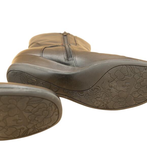 Vintage Kenneth Cole Reaction "Very Cool" Black Leather Womens Boot 8.5M - Picture 4 of 13